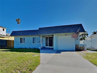 16214 3rd St E, Redington Beach, FL 33708
