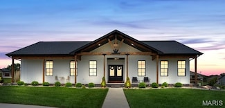 108 Baileys Ct, Highland, IL 62249