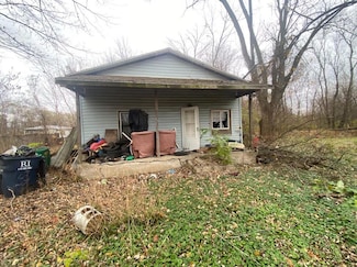 212 W Oak St, La Porte, IN 46350