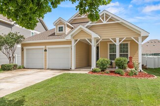 9129 Blackstone Dr, Aubrey, TX 76227