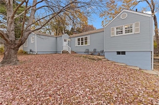 5405 N Central St, Kansas City, MO 64118