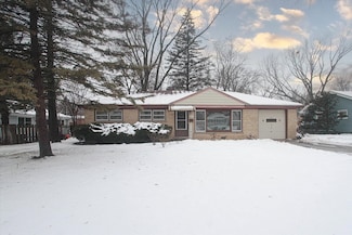 404 N Forest Ave, Mount Prospect, IL 60056