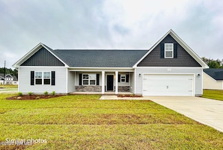 305 Cotton Hill Place, Hubert, NC 28539