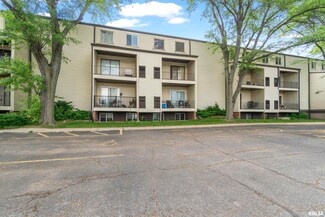 3119 W Willow Knolls Dr Unit 36B, Peoria, IL 61614