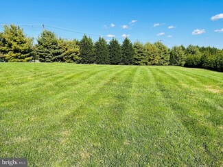 20325 Wiley Ct, Gaithersburg, MD 20882