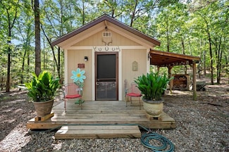 262 McGowen Acres Rd, Broken Bow, OK 74728