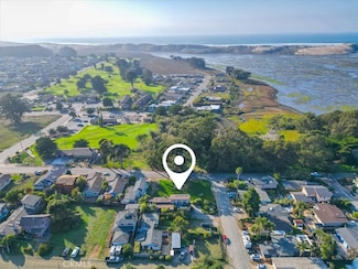 305 Henrietta Ave, Baywood-Los Osos, CA 93402