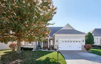 328 Seahawk Dr, Lake Saint Louis, MO 63367