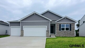 18401 Rose Lane Rd, Omaha, NE 68136