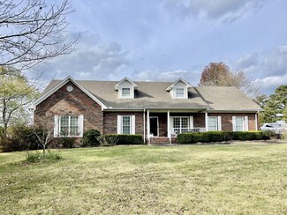 405 Jackson Dr, Saint Joseph, TN 38481