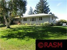 201 201 N Hunt, Lake Crystal, MN 56055