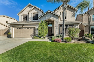 1175 Applegate Ave, Clovis, CA 93611