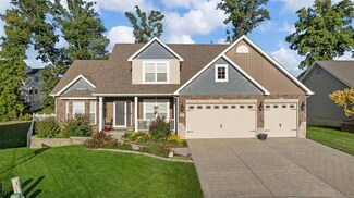 254 Lonepine Dr, Wentzville, MO 63385
