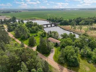 43394 Long Lake Ln, Ottertail, MN 56571