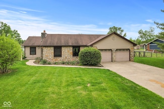 2303 Alexandria Dr, Greenfield, IN 46140