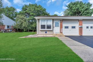 7 Yorktowne Pkwy Unit A, Whiting, NJ 08759