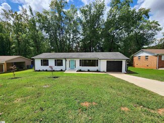 104 Shadecrest Dr, Mauldin, SC 29662