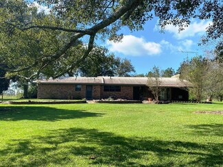 1059 Oakhill Dr, Magnolia, MS 39652