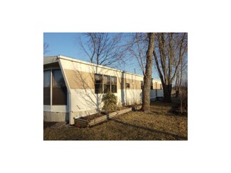 42 Park Ln, Mound City, KS 66056