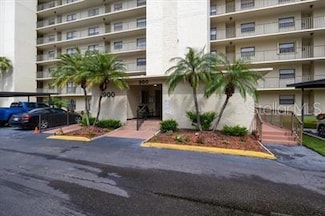 900 Cove Cay Dr Unit 2D, Clearwater, FL 33760