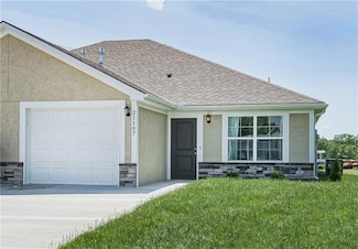 21107 E 8th St S, Independence, MO 64056