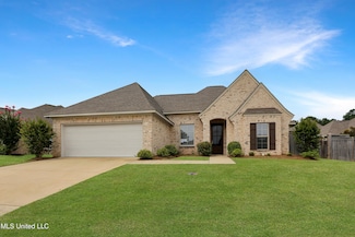 155 Magnolia Place Cir, Brandon, MS 39047