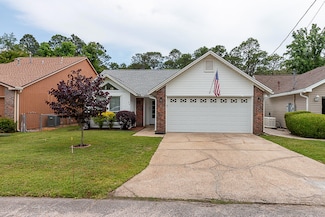 114 Crystal Lake Ln, Valparaiso, FL 32580