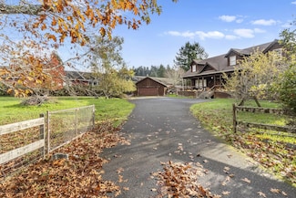 41 Foster Rd, Eureka, CA 95503