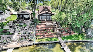 2058 S Long Lake Rd, Fenton, MI 48430