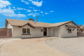 2949 N 52nd Pkwy, Phoenix, AZ 85031