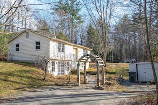 27 Old Mason Center Rd, Greenville, NH 03048