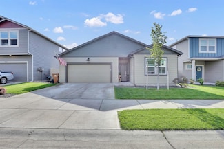 5811 W Jamestown Ln, Spokane, WA 99208