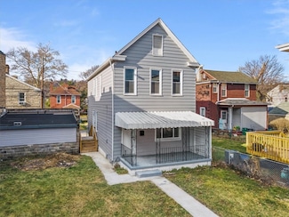 421 Maplewood Ave, Ambridge, PA 15003