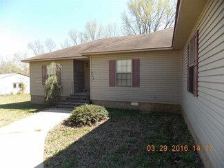 204 Jackson St, Pangburn, AR 72121