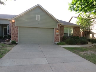 3225 Judge Holland Ln, Plano, TX 75025