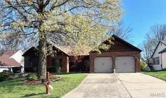 10 Ravens Pointe, Lake Saint Louis, MO 63367