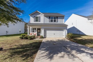 8509 Paw Valley Ln, Charlotte, NC 28214