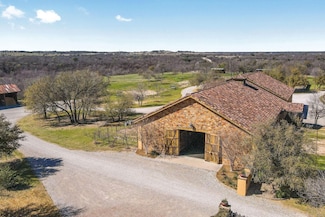 319 Verna Trail N, Fort Worth, TX 76108