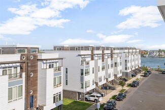 158 Beach 5th St, Far Rockaway, NY 11691