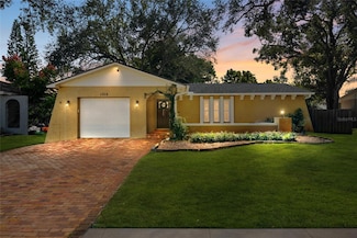 1315 Castleworks Ln, Tarpon Springs, FL 34689