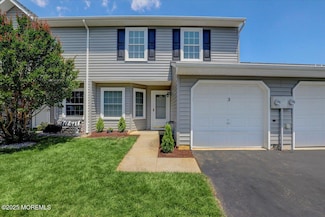 3 Sloop Square, Freehold, NJ 07728