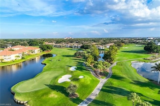 1825 Les Chateaux Blvd Unit 204, Naples, FL 34109