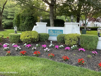 74 Mc Kinley Dr, Ocean, NJ 07712