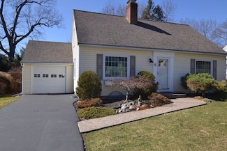 6 Alice St, Binghamton, NY 13901