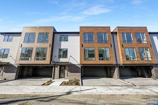 775 Jefferson Ave Unit 775, Cliffside Park, NJ 07010