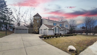 344 Point Bluff Dr, Decatur, IL 62521