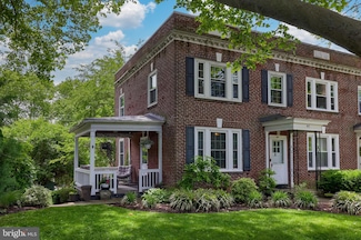 415 Sunset Rd, Reading, PA 19611