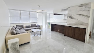 250 174th St Unit 203, Sunny Isles Beach, FL 33160