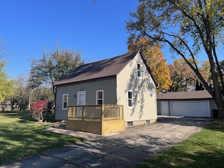 14707 Caledonia Rd, Caledonia, IL 61011