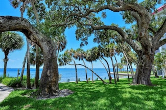 1100 Imperial Dr Unit 403, Sarasota, FL 34236